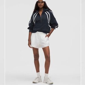 Lululemon Scuba Oversized Half-Zip Hoodie *Trim
True Navy / White🦄